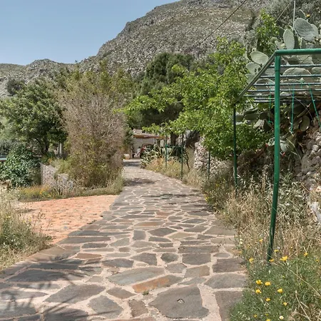 Сasa de vacaciones Boutique Stone House