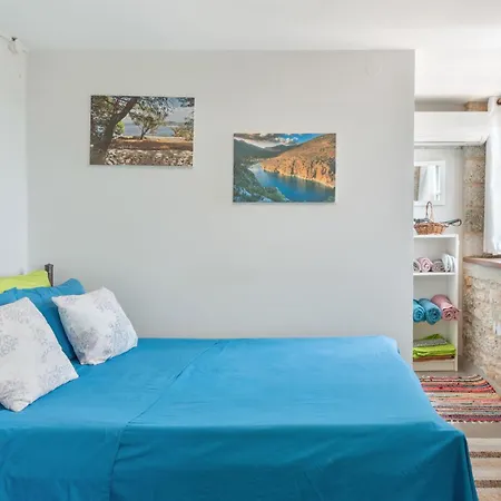 Nyaraló Boutique Stone House *